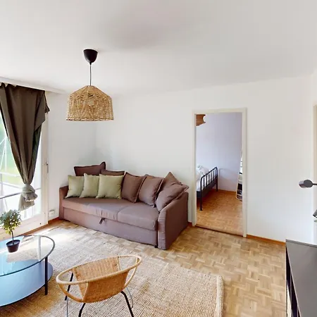 Functional With Balcony Апартаменты *