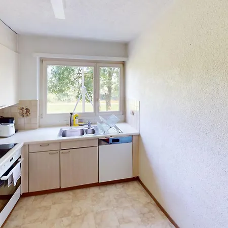 Functional With Balcony Curych